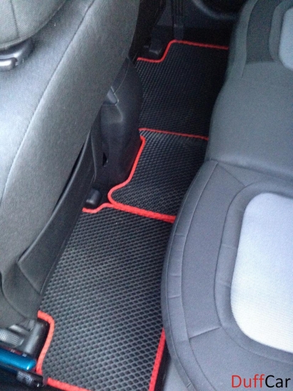 Автомобильные коврики Kia Ceed II (JD) Хэтчбек (2012 - 2018)