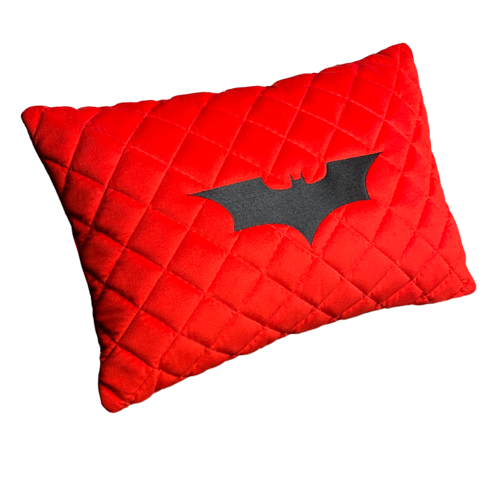 Подушки из алькантары Подушка из алькантары с вышивкой Batman (Красная)